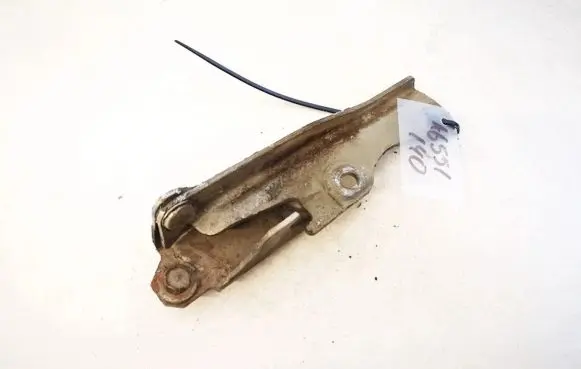 Mitsubishi Galant Engine bonnet/hood hinges