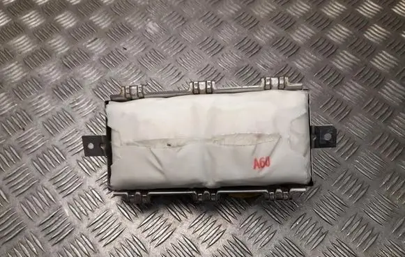 Toyota Prius (XW50) Passenger airbag 8214047041
