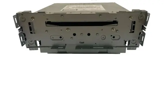 Mercedes-Benz E W212 Radio/CD/DVD/GPS head unit A2129004910