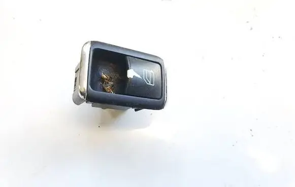 Mercedes-Benz C AMG W204 Electric window control switch A2048707358