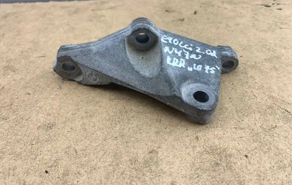 BMW 3 E90 E91 Fuel pump bracket 7810698 13517810698 13518599773