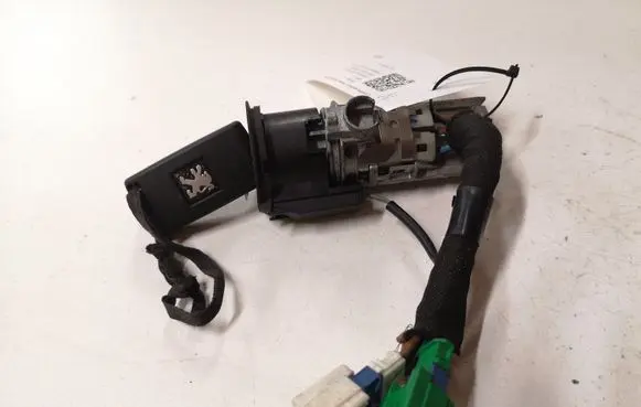Peugeot 607 Ignition lock 9654570280 N0502334