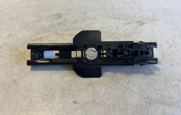 Polestar 2 Seat belt adjustment motor 8632605