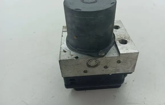 Mercedes-Benz B W245 ABS Pump 0265950505