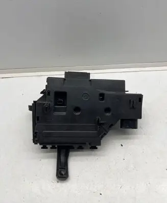 Mercedes-Benz C W205 Fuse module A2055402150 J81530 16042C
