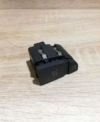 Audi A6 S6 C6 4F Glove box opening button 4F2927227