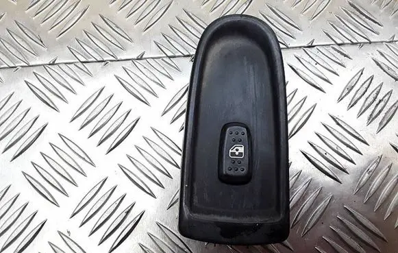 Iveco Daily 4th gen Electric window control switch 69500478