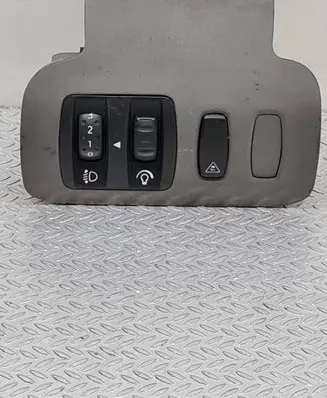 Renault Scenic II - Grand scenic II Headlight level height control switch 8200140984