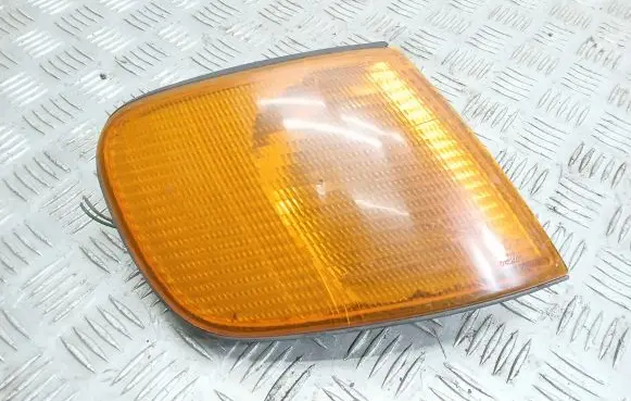 Front indicator light