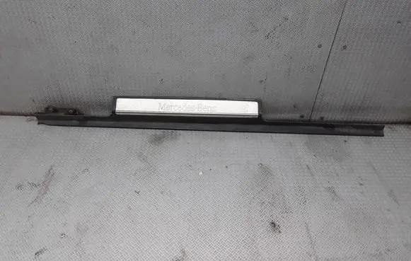 Mercedes-Benz S W220 Front sill trim cover A2206801135