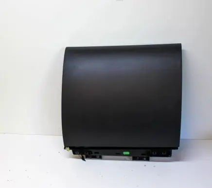 Glove box