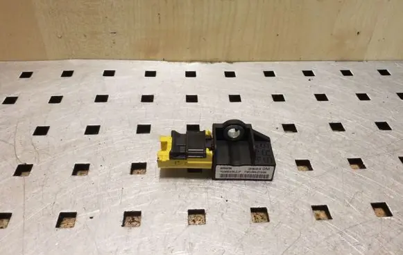 Honda CR-V Airbag deployment crash/impact sensor 5WK43786 77970SWAE113M4
