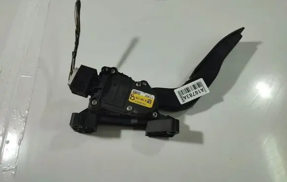 Opel Signum Accelerator throttle pedal GM9186725