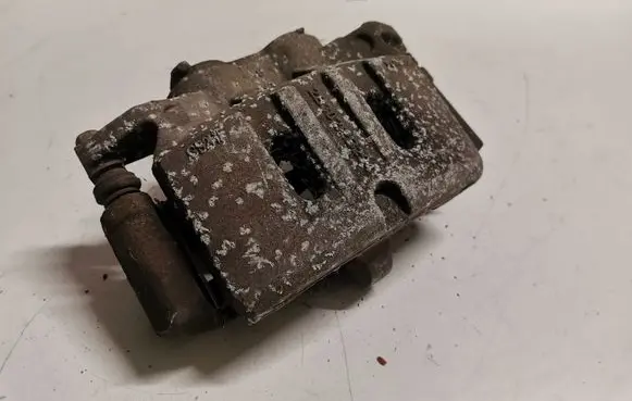 Ford Mustang V Front brake caliper FR3C2010FE