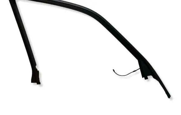 BMW 7 E38 Front door glass trim molding PA6GF15