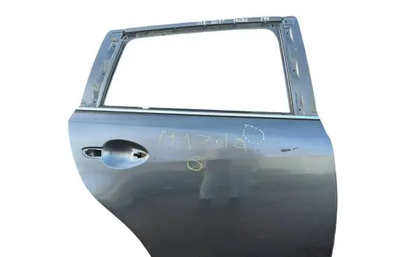 Rear door