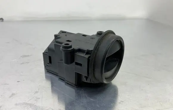 BMW 5 E60 E61 Ignition lock 6954722