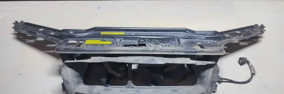 Volvo XC70 Top upper radiator support slam panel 