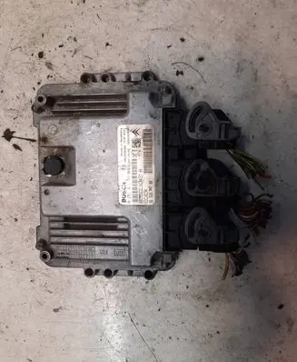 Citroen C5 Engine control unit/module 9653958980 56974780 0281011561