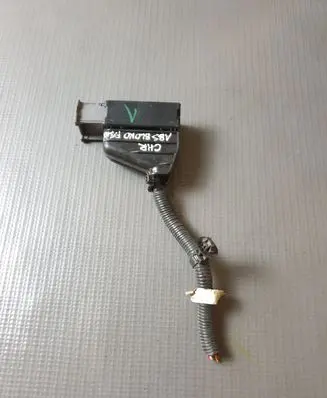 Toyota C-HR I ABS module connector plug 