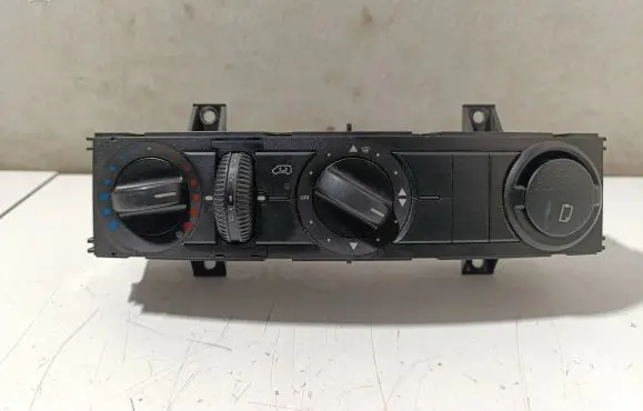 Volkswagen Crafter Climate control unit 5HB00918200 068300085K E2479002