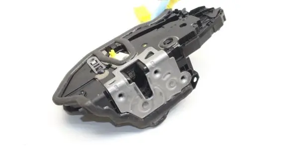 BMW 2 F44 Rear door lock 7956151