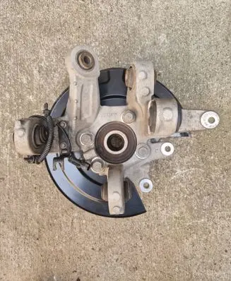 Ford Explorer V Rear wheel hub 