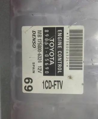 Toyota Corolla Verso E121 Engine control unit/module 8966105690 1758006324