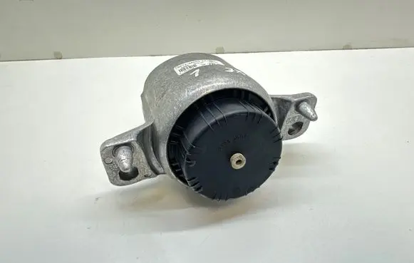 Jaguar XE Engine mount bracket GX736A003KA