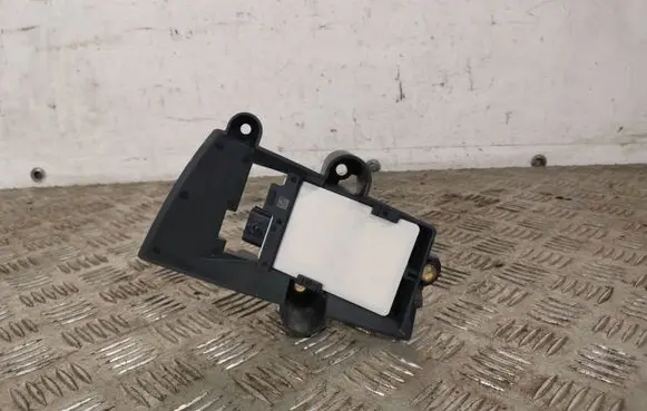 Honda CR-V Blind spot module 681518400A