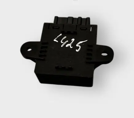 Ford Mondeo MK V Door control unit/module DG9T14B534bd DG9T14C112BC 10118147