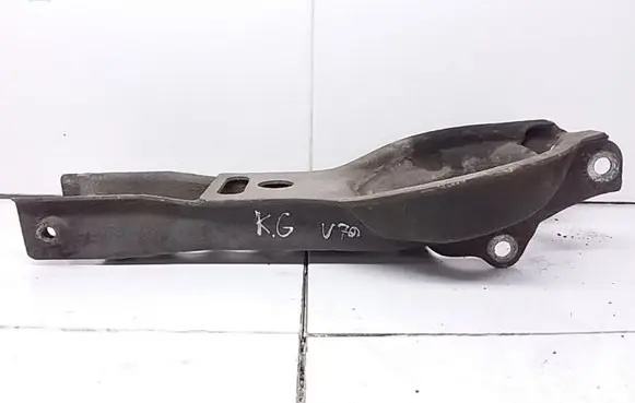Volvo V70 Rear upper control arm/wishbone