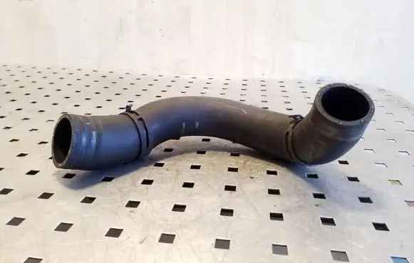 Land Rover Range Rover Sport L320 Engine coolant pipe/hose