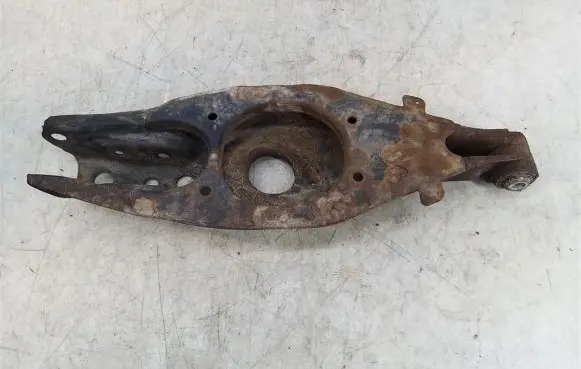 Mercedes-Benz E W210 Rear control arm