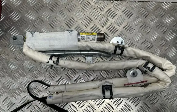 Volvo V60 Roof airbag P30780646