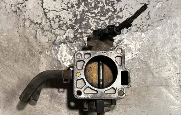 Hyundai Getz Throttle valve 3517026900 9600930005 033615