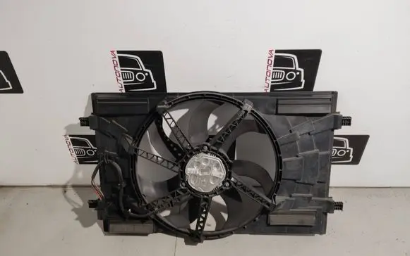 Skoda Octavia Mk3 (5E) Radiator cooling fan shroud 5Q0121207AG 5Q0121203CP