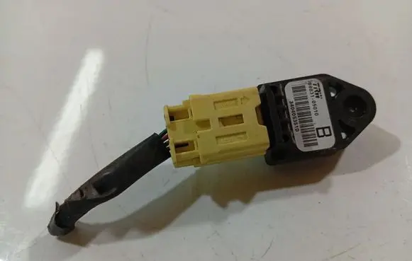 Toyota Corolla Verso AR10 Airbag deployment crash/impact sensor 8983105010