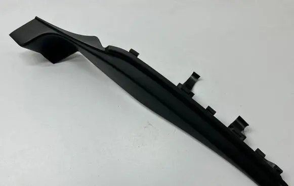 Nissan Pulsar Wiper trim 668943GF0A