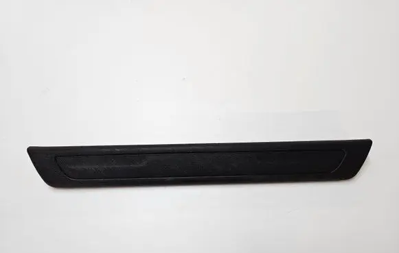 Dodge Durango Front sill trim cover 1GG71DX9AB