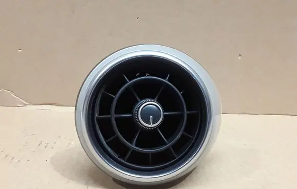 Dash center air vent grill
