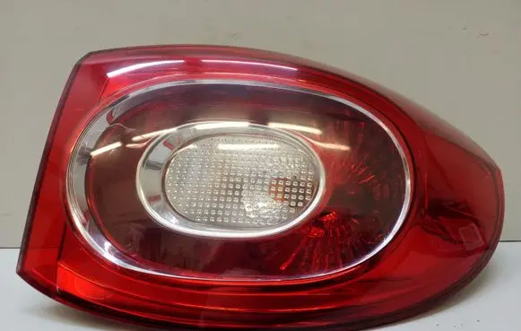 Volkswagen Tiguan Rear/tail lights 5N0945096F