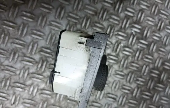 Opel Zafira B Climate control unit