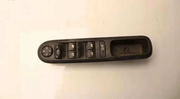 Peugeot 3008 I Electric window control switch 96650620ZD