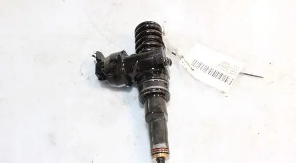 Audi A4 S4 B6 8E 8H Fuel injector 0414720216