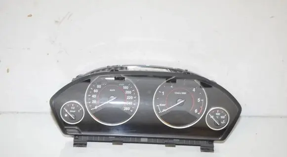BMW 3 F30 F35 F31 Speedometer (instrument cluster) 9232895 62105A03A33 5A03A33
