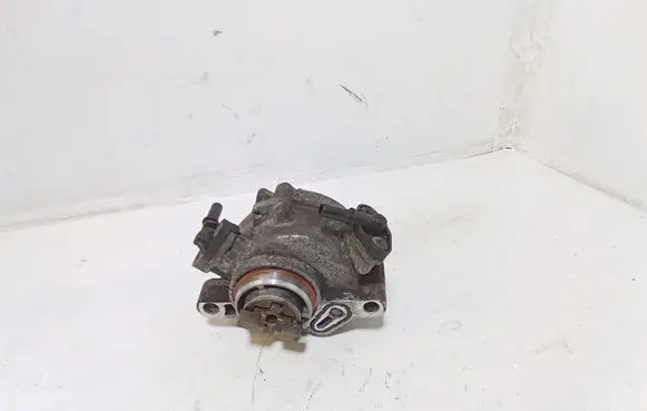 Peugeot 5008 Vacuum pump 9684786780