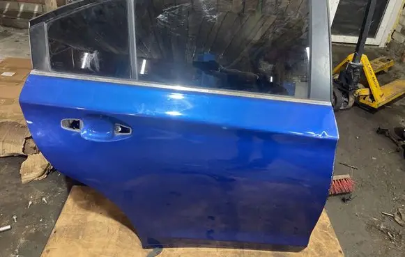 Rear door