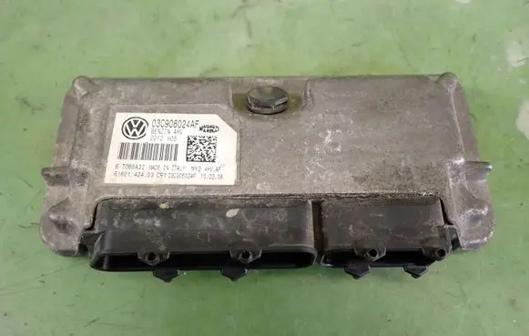 Seat Ibiza III (6L) Engine control unit/module ECU 03C906024AF