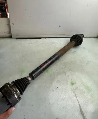 Volkswagen Polo V 6R Front driveshaft 63737